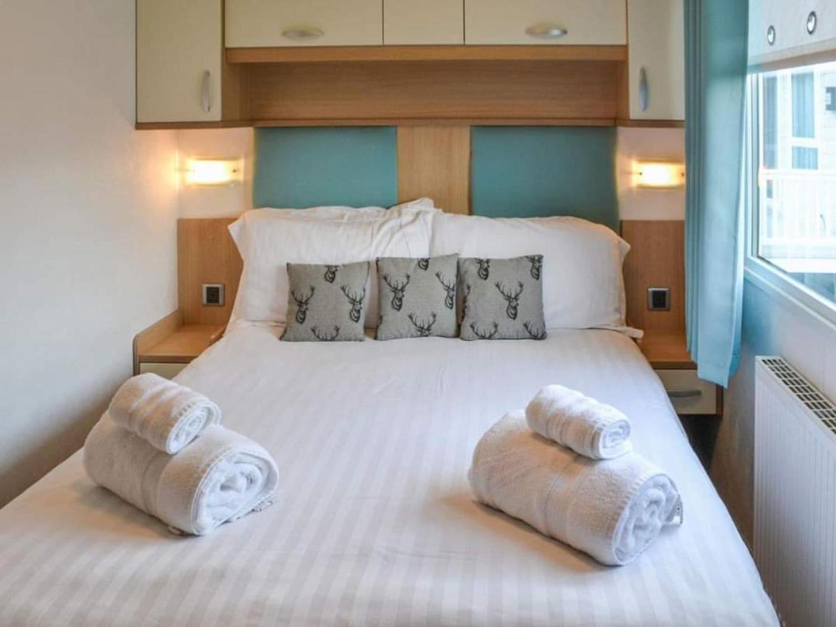 Apple Tree Lodge Hot Tub 3 Bedroom 2 Bars Morpeth Exterior photo